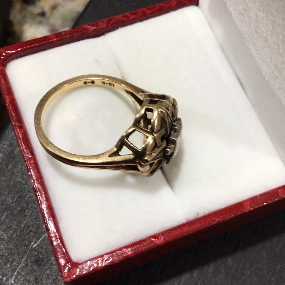 Vintage Yellow Gold Eastern Star Ring 10K